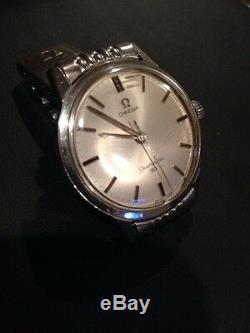 Rare 1960s Vintage SWISS OMEGA Seamaster 30 Manual Wind Mens Watch. Works Great