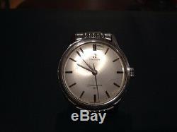 Rare 1960s Vintage SWISS OMEGA Seamaster 30 Manual Wind Mens Watch. Works Great