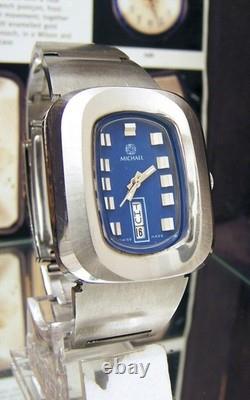 Rare 70's Antique Vintage Swiss Funky Retro Auto Chunky Watch 25 Jewel Eta 2760