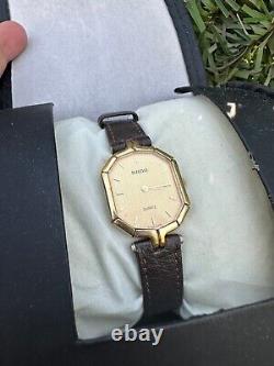 Rare RADO Golden Watch Swiss 80s & Lady Vintage Gold Wristwatch Quartz