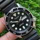 Rare Solvil et Titus Diver Automatic Black Dial Day Date Vintage Swiss Watch Men