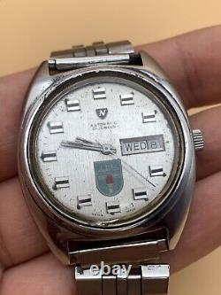 Rare Swiss Nivada Universitario? 70s Vintage Men's Watch (Kazma Club) Kuwait