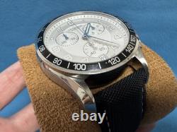 Rare Victorinox Swiss Army Chronograph 241496 White Dial Quartz Vintage Watch
