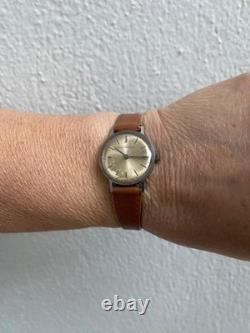 Rare Vintage 1960s Women's GIRARD PERREGAUX 17 Jewels Swiss Made 31mm Watch