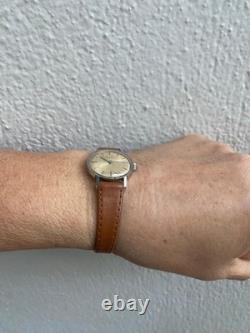 Rare Vintage 1960s Women's GIRARD PERREGAUX 17 Jewels Swiss Made 31mm Watch