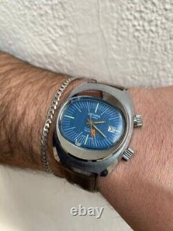 Rare Vintage 1970s Men's Sicura Alarm 17 Jewels Swiss Made Date 36mm Watch