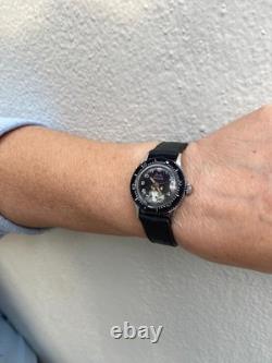 Rare Vintage 1970s Women's Pennant Tiger Cal. EB 8385 Swiss Made Diver 28mm Watch