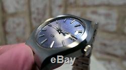 Rare Vintage BULOVA Accuquartz Swiss Made Cal. 2242 Swiss Movement