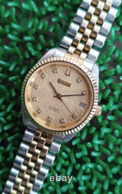 Rare Vintage Bulova Computer Dial Automatic 25 Jewels MID Size Swiss Made Watch