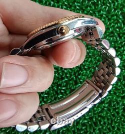 Rare Vintage Bulova Computer Dial Automatic 25 Jewels MID Size Swiss Made Watch