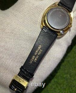 Rare Vintage Dalil Super Muslim Compass Cal ESA 960111 Swiss Quartz 1990s Watch