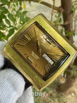 Rare Vintage Favre leuba automatic sea raider Hi Beat 36000 Day-Date Swiss Watch