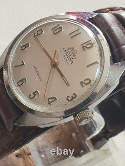 Rare Vintage LEIJONA 17 RUBIS Ref. 376 Antimagnet Incabloc Waterproof Swiss Watch