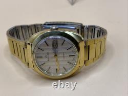 Rare Vintage Men Baylor 37mm Swiss Made17 Jewels Winding Men's Watch Works Great