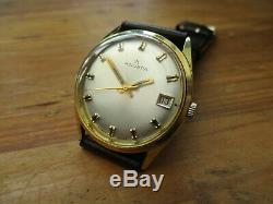 Rare Vintage Men's HELVETIA brushed dial Swiss Made mechanical timepiece