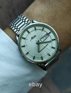 Rare Vintage Mido commander day date 1459 circa 1970s authentic swiss made