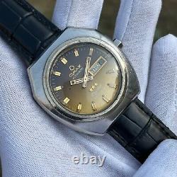 Rare Vintage Omax Crystal 3 Star 25 Jewels Beautiful Dial Swiss Made Men's Watch