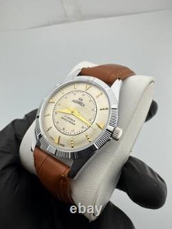 Rare Vintage Roamer ST96 Mechanical Men's Watch Mint