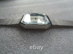 Rare Vintage Ss Silver Gray Dial Swiss Omax Crystal Mens Quartz Wristwatch