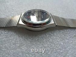 Rare Vintage Ss Swiss Rado Voyager 32 MM Black Dial Mens Automatic Wrist Watch