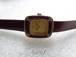 Rare Vintage Swiss Gold Plated De-coven Ladies Hand Winding Wristwatch