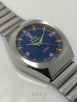 Rare Vintage Titoni Airmaster Blue Dial 17 Jewels Manual Wind Swiss Made Watch