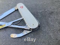 Rare Vintage Victorinox Voyageur 84mm Swiss Army Knife with Ribbed Alox Scales