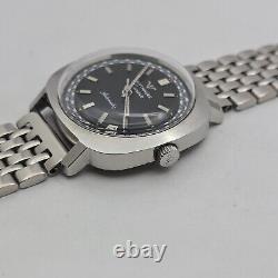 Rare Vintage WITTNAUER Geneve men's automatic watch C11KAS Date swiss 1960s