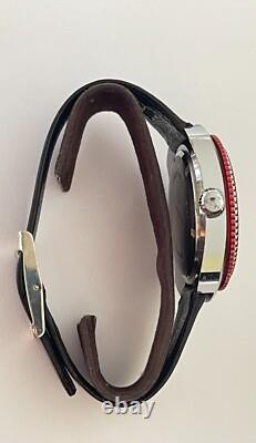 Rare Vintage Windert Watch Swiss Pilots Watch Month Indicator Burgundy Dial