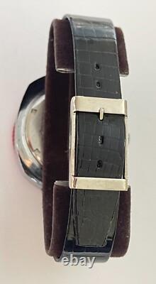 Rare Vintage Windert Watch Swiss Pilots Watch Month Indicator Burgundy Dial