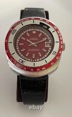 Rare Vintage Windert Watch Swiss Pilots Watch Month Indicator Burgundy Dial