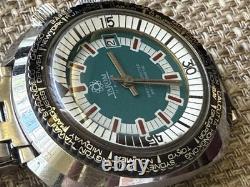 Rare Vintage YAROM Swiss Mechanical 17 Jewels Watch Green Dial World Time