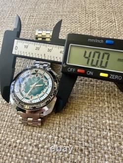 Rare Vintage YAROM Swiss Mechanical 17 Jewels Watch Green Dial World Time