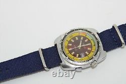 Rare and Sharp Fresard Vintage World Time Dial Watch Swiss Made Mechanical