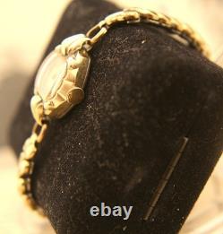 Rare vintage 1955 Ladies' Swiss Bulova Miss America gold bracelet wristwatch