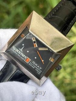 Rare vintage Omax spaceman Audacieuse Date Swiss Made automatic 4661717