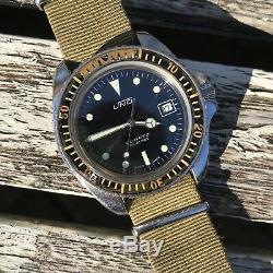 Rare vintage swiss Uno monnin 844 200m military divers watch bakelite bezel