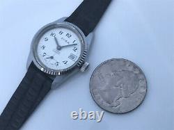 Svea Swiss Made Vintage Rare Ladies Watch Hand Winding Date Calendar 17 Rubis In
