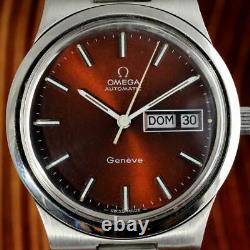 Swiss Omega Genève Rare Original Dial Automatic 1022 Quickset Day Date 166.0174