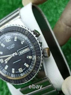 ULTRA-RARE SICURA 25 JEWELS DIVER WATCH AUTOMATIC VINTAGE SWISS 70s BLACK DIAL