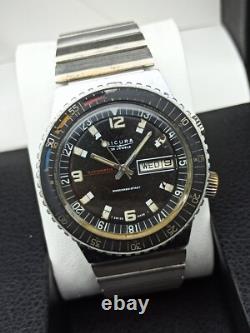 ULTRA-RARE SICURA 25 JEWELS DIVER WATCH AUTOMATIC VINTAGE SWISS 70s BLACK DIAL