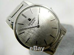 UNIVERSAL GENEVE Rare Silver Dial Ref. 842101 Cal. 1-42 Swiss 31mm Vintage Watch