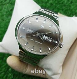 Ultra-Rare Zodiac SST 36000 Jumbo Watch Vintage Excellent Condition Swiss 42 MM