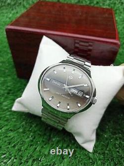 Ultra-Rare Zodiac SST 36000 Jumbo Watch Vintage Excellent Condition Swiss 42 MM