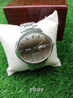 Ultra-Rare Zodiac SST 36000 Jumbo Watch Vintage Excellent Condition Swiss 42 MM