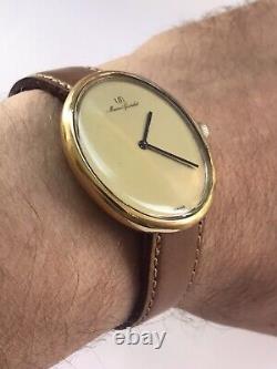 Uti Maurice Guerdat Vintage Rare Beautiful Elegant Gold Plated Swiss Watch 1970