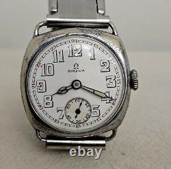 VERY RARE VINTAGE MEN'S SWISS OMEGA Manual Winding Trench WATCH Cal. 26.5