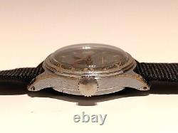 VINTAGE RARE WW2 ERA MILITARY 30mm MEN'S SWISS WATCH ORIS CAL. 202EWith7 jewels