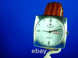 VINTAGE WITTNAUER GENEVE 17J SWISS AUTOMATIC SWISS MENS WRISTWATCH RARE C. 1970s