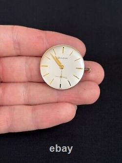 Vintage 1970 Bulova 11BL Men's 17 Jewels Swiss Thin Dress Watch RARE & Runs